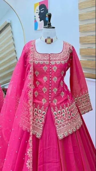 Brulry Women's Pink Color Embroidered Lehanga Choli Set - Image 3
