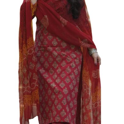 KLOSIA Women Printed Kurta and Pant Set with Dupatta (Medium) Maroon