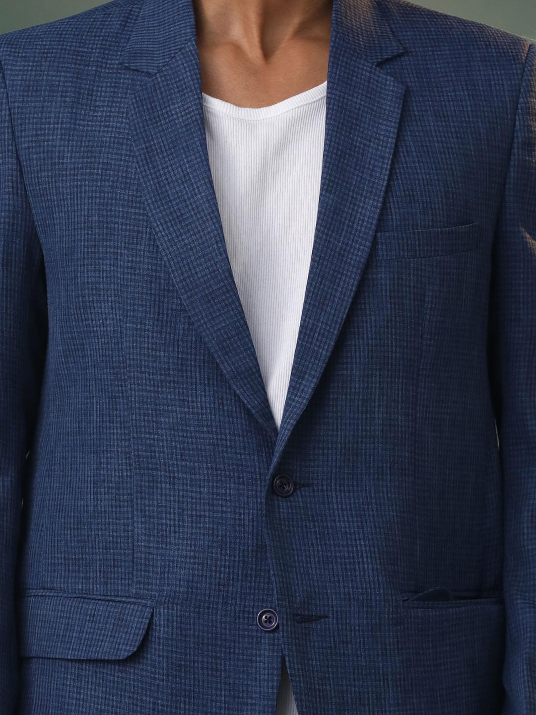 VASTRAMAY Men's Jute Silk Blazer I All Printed Checked Slim Fit Blazer I Everyday Casuals Festive Blazer for Men_VSHVMCT032BU_42 Blue - Image 4