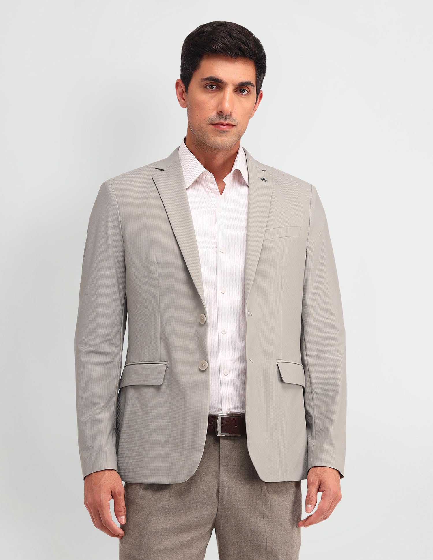Arrow Men's Beige Textured Notch Collar Long Sleeve Formal Nylon Slim Fit Blazer (ARAIBZ5050_Beige_42) - Image 4