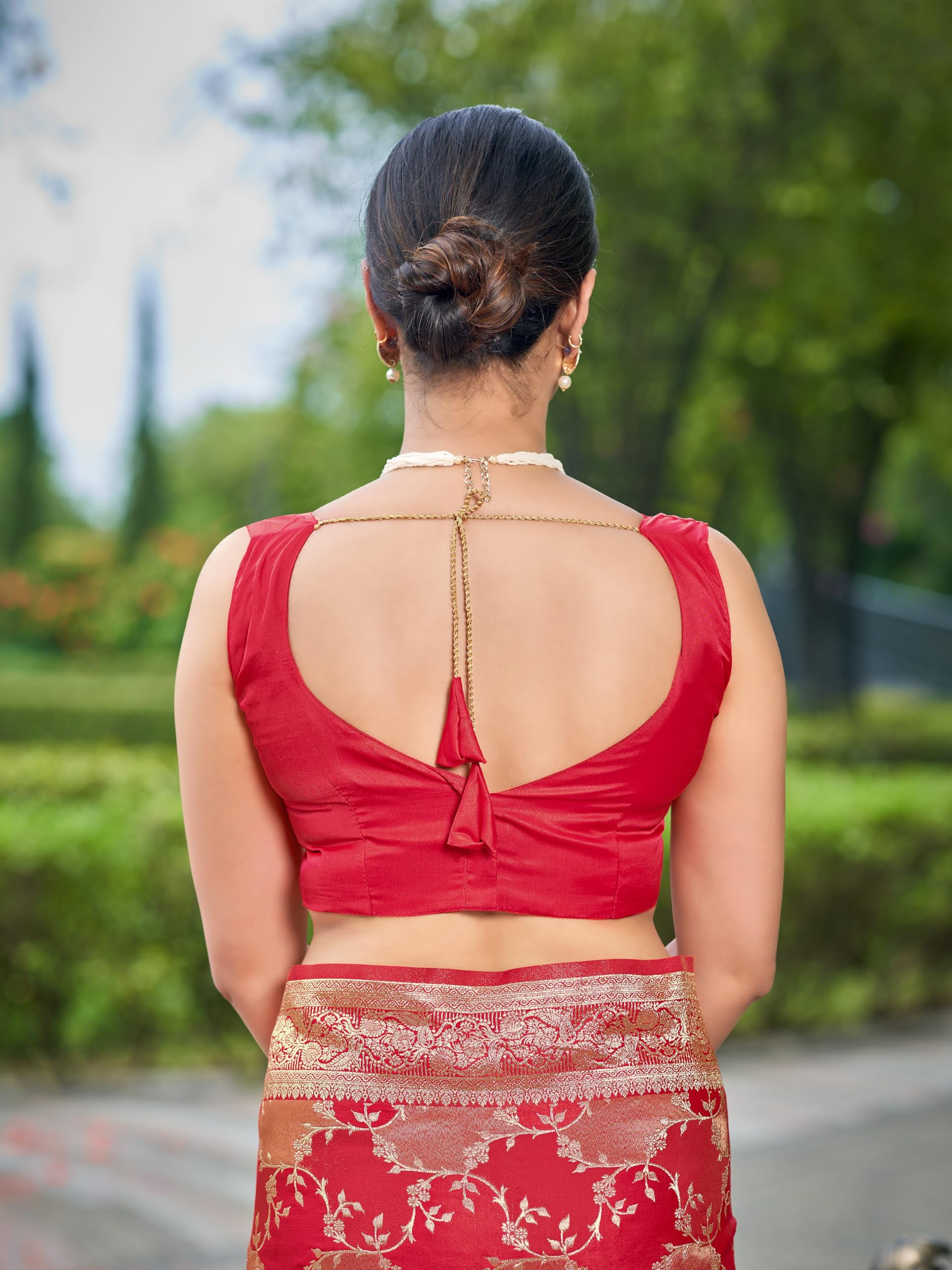 MANOHARI Women's Most Trendy Banarasi Satin Silk Woven Vibrant Red Saree With Heavy Jacquard Work Saree With Blouse Piece_MN2050 - Image 3