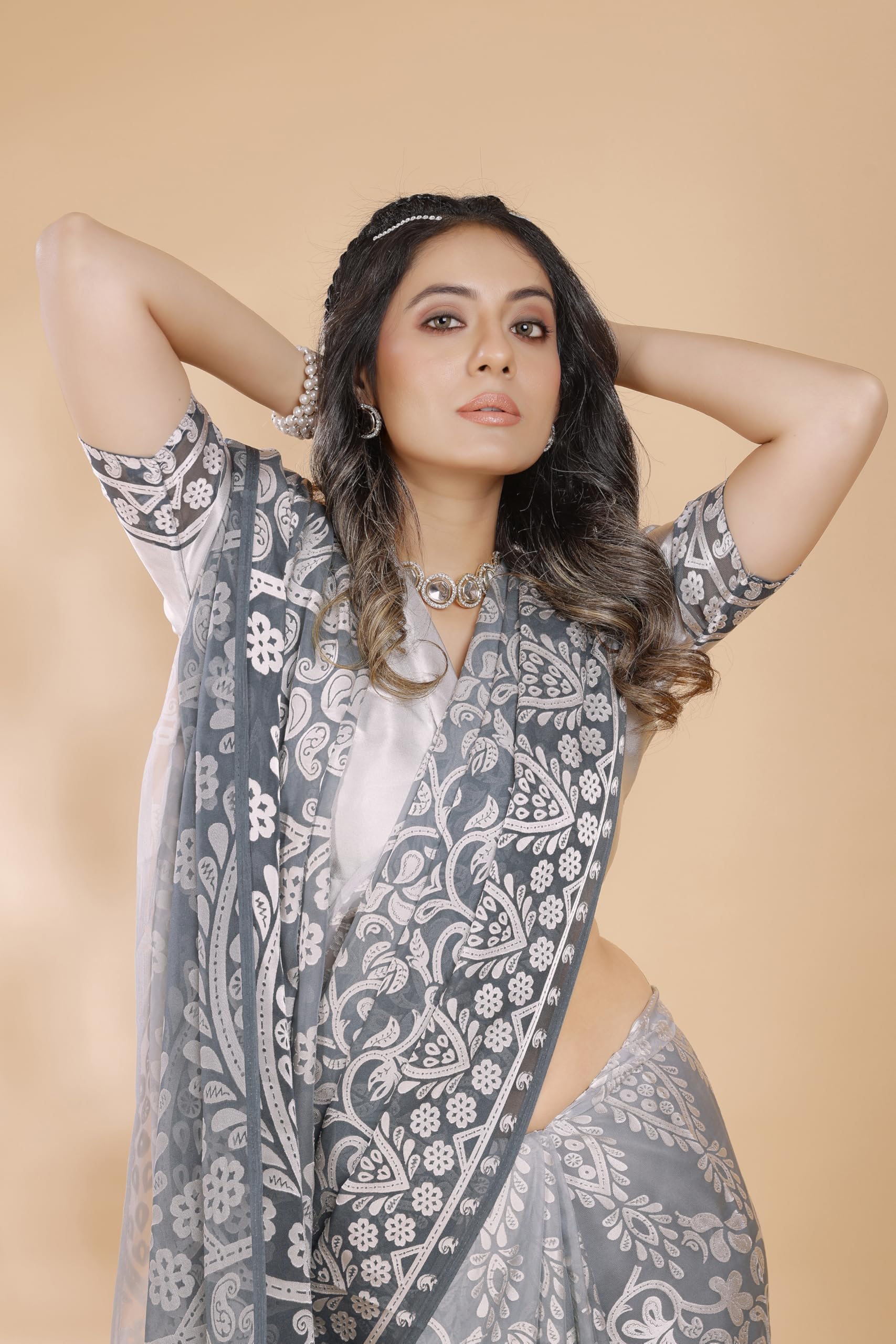 Garden Vareli Women Viscose Brasso Floral Print Saree With Unstitched Blouse Piece 73440 - Grey - Image 5