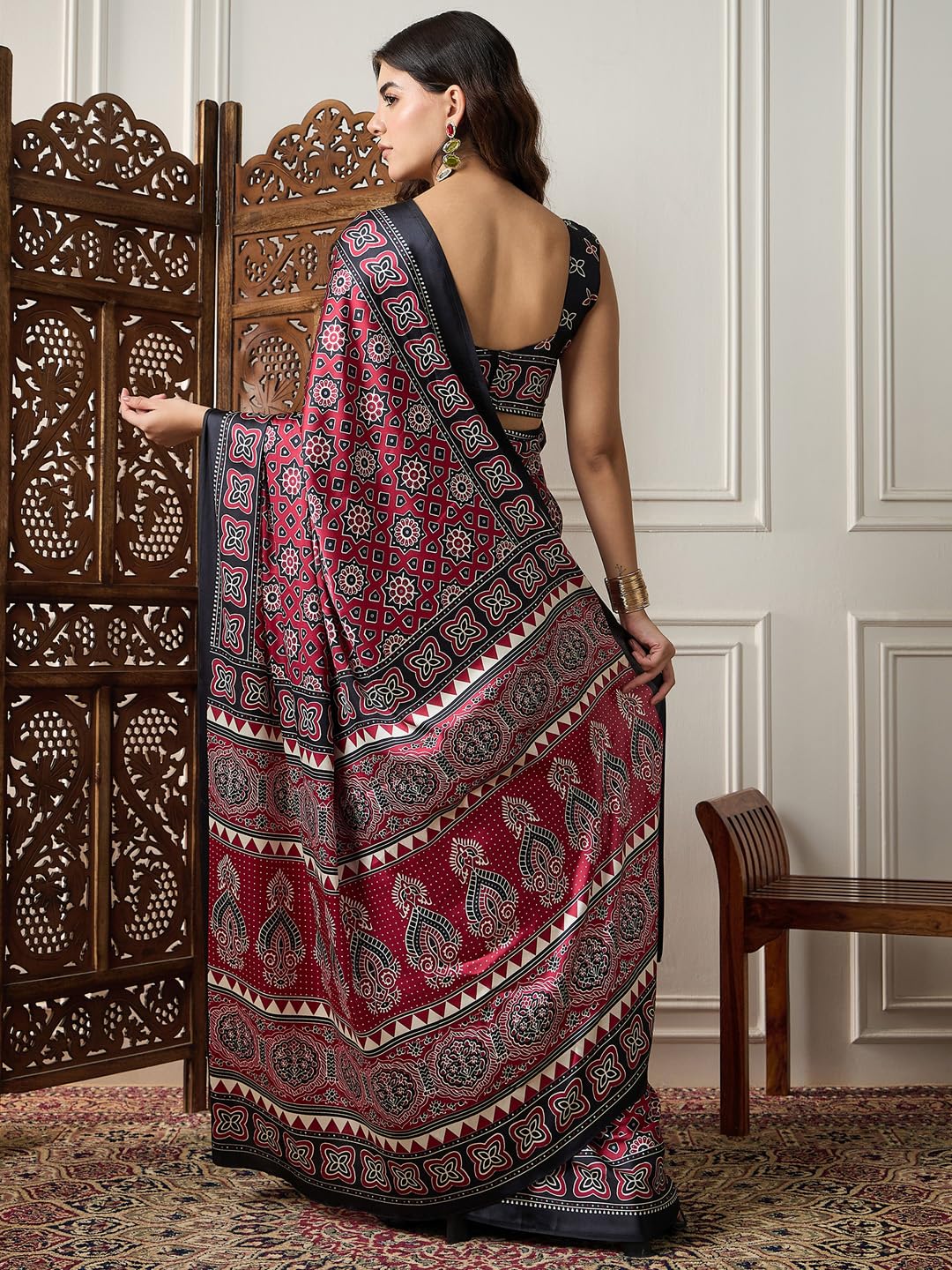 AKHILAM Women's Pink Crepe Ajrak Printed Saree With Unstitched Blouse (KAJRKH386002_RJ11) - Image 8