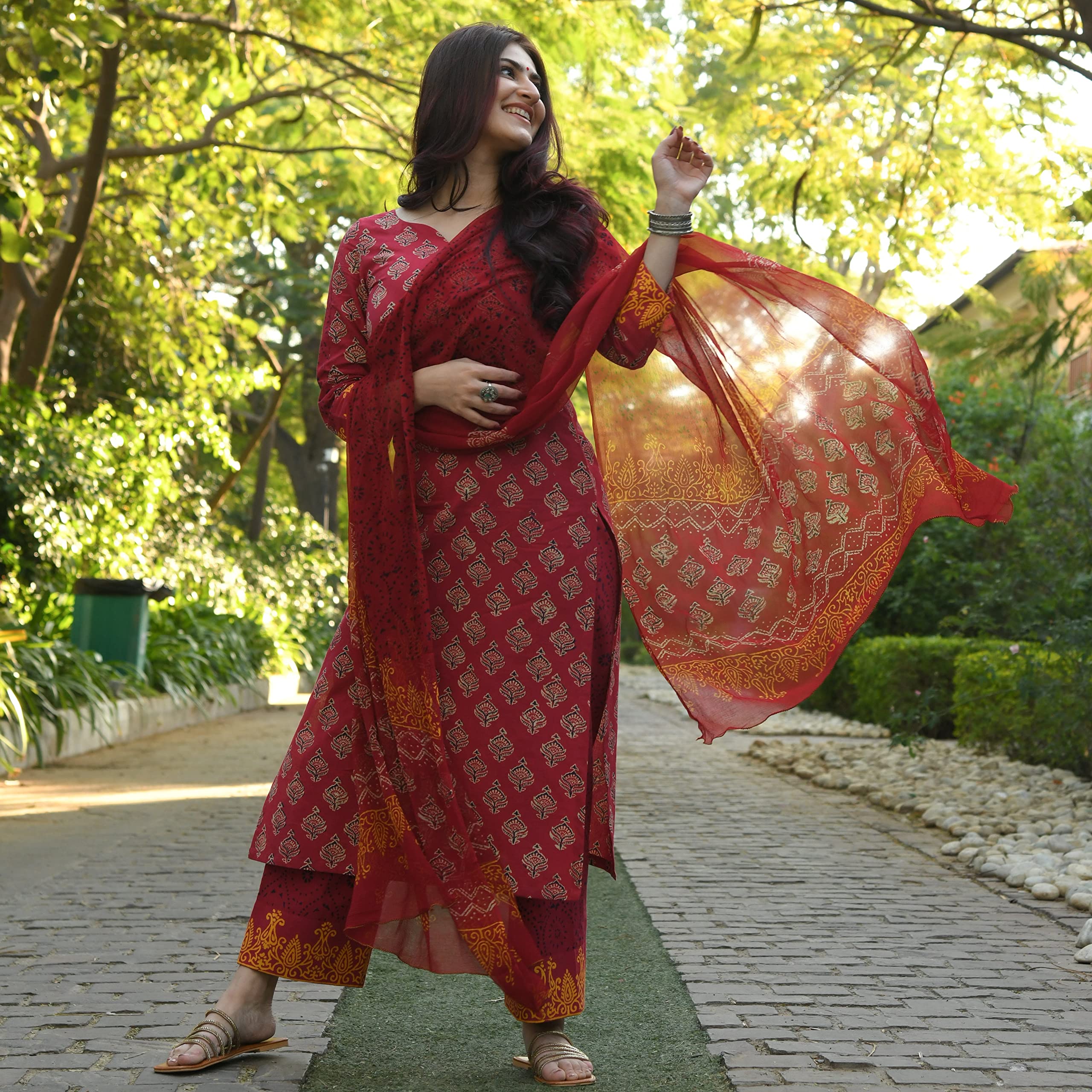 KLOSIA Women Printed Kurta and Pant Set with Dupatta (Medium) Maroon - Image 6