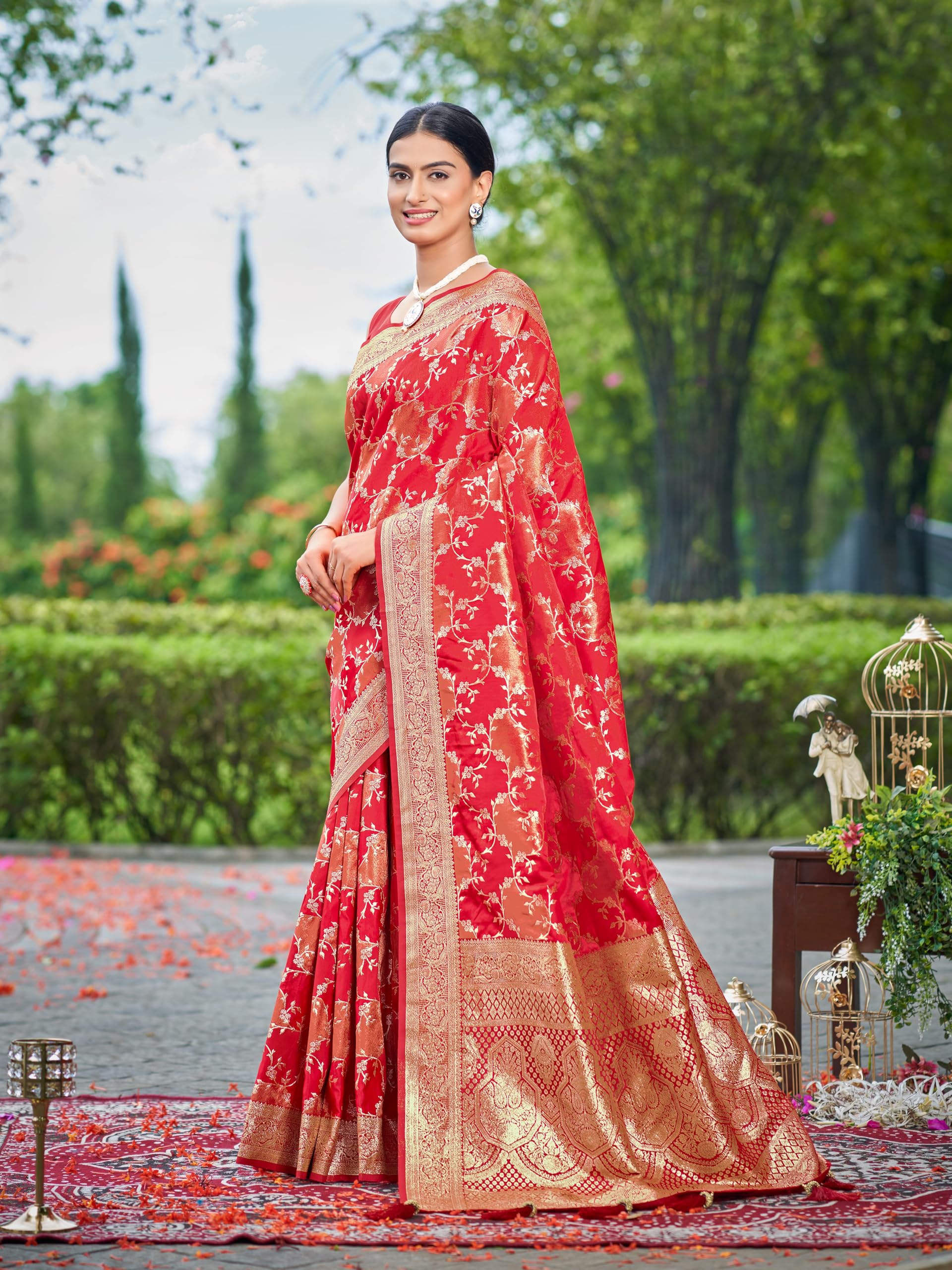 MANOHARI Women's Most Trendy Banarasi Satin Silk Woven Vibrant Red Saree With Heavy Jacquard Work Saree With Blouse Piece_MN2050 - Image 8