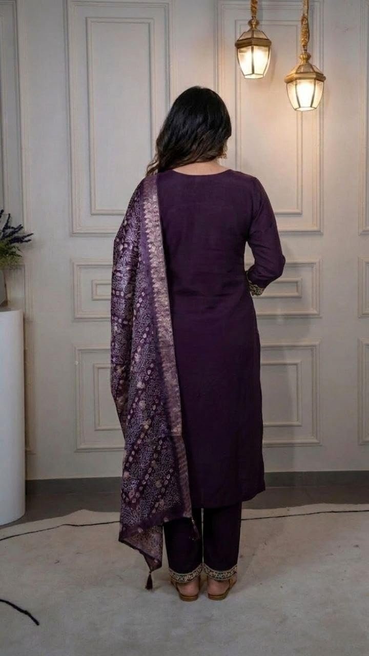 Women's Beautiful Kanchi Cotton Blend Salwar Suit And Jecquard Printed kurti Set with Round Neck,3/4 Sleeve Traditional Kurti set For Any Occasion (IN, Alpha, 6XL, Regular, Women, Purple) - Image 4