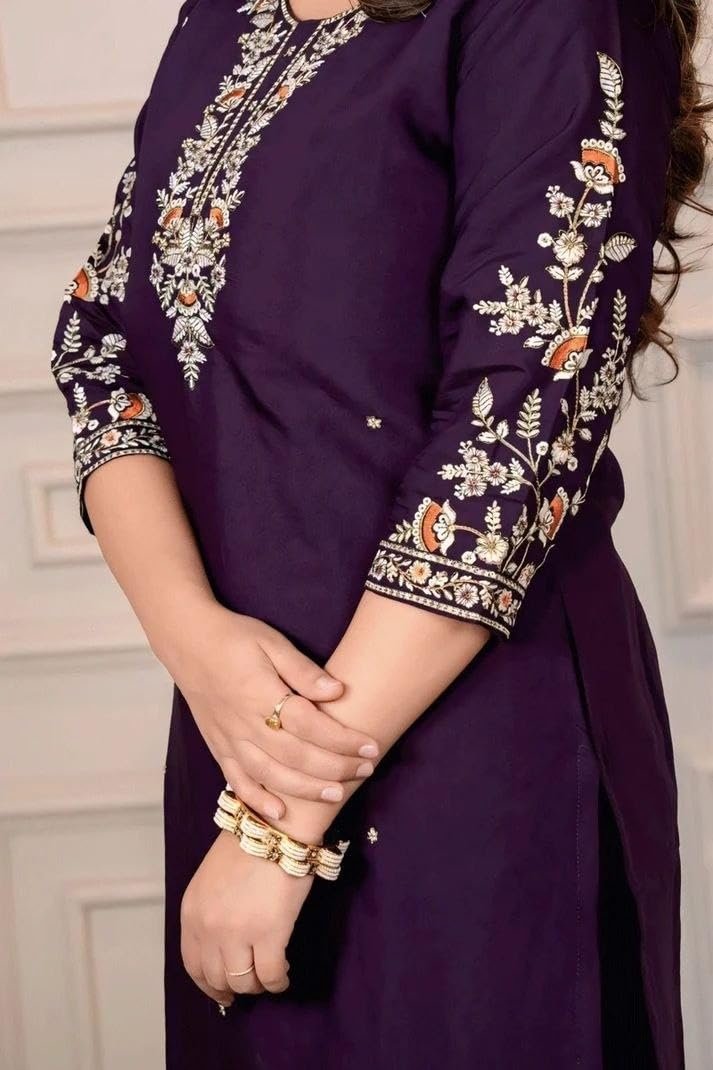 Women's Beautiful Kanchi Cotton Blend Salwar Suit And Jecquard Printed kurti Set with Round Neck,3/4 Sleeve Traditional Kurti set For Any Occasion (IN, Alpha, 6XL, Regular, Women, Purple) - Image 5